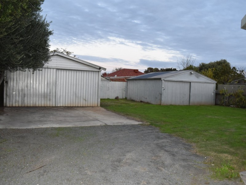 5 Holbrooks Road, Flinders Park SA 5025