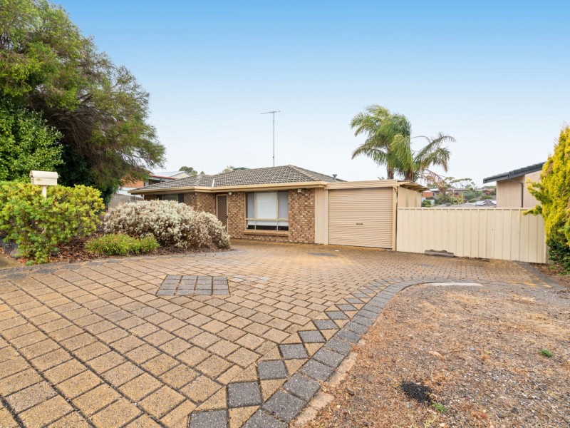 30 Vennachar Drive, Hallett Cove SA 5158