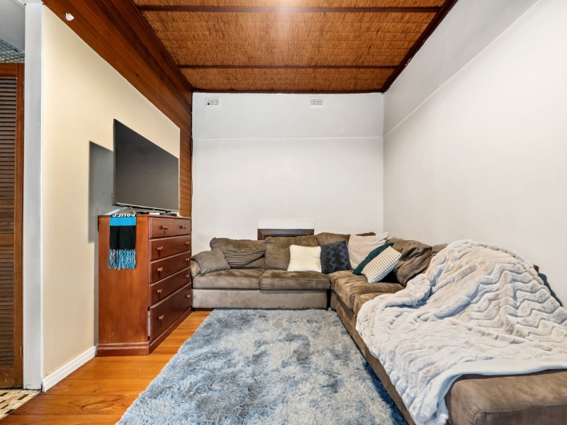 42 Everard Avenue, Keswick SA 5035