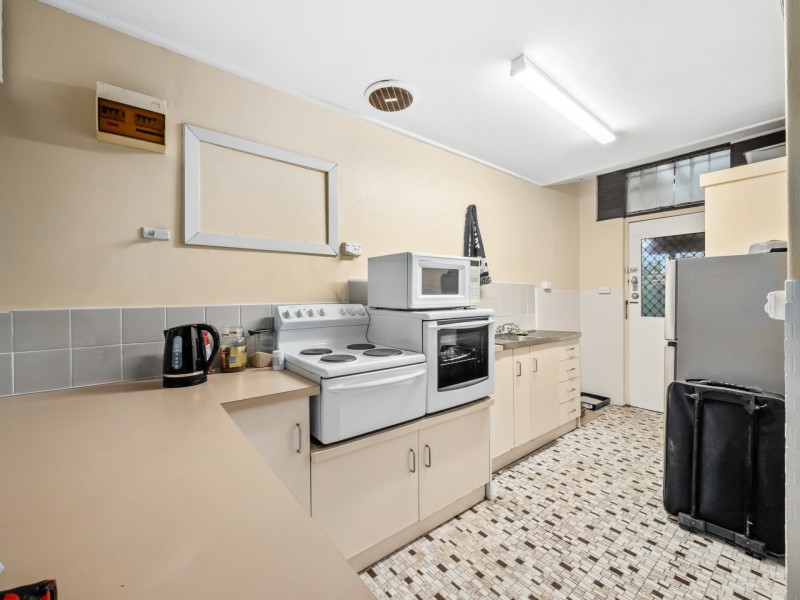 42 Everard Avenue, Keswick SA 5035