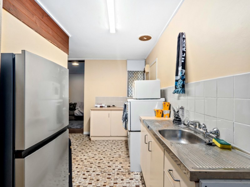 42 Everard Avenue, Keswick SA 5035