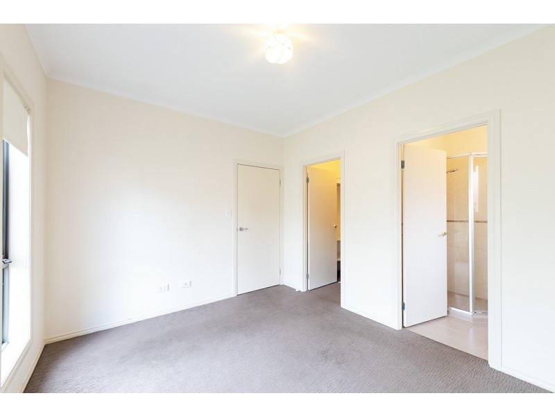 4 Manunda Avenue, Windsor Gardens SA 5087