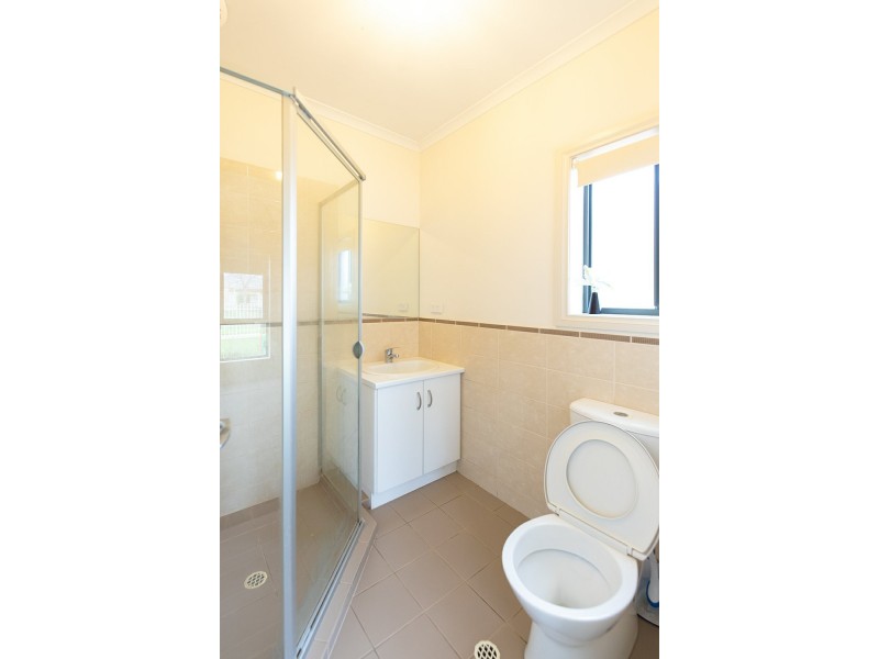 4 Manunda Avenue, Windsor Gardens SA 5087