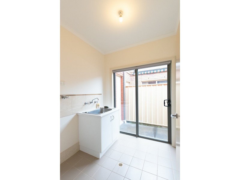 4 Manunda Avenue, Windsor Gardens SA 5087