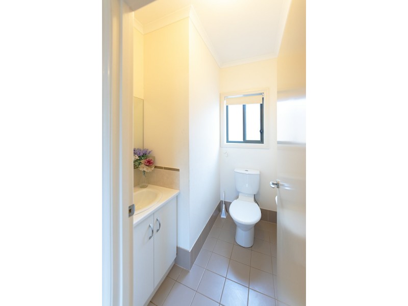 4 Manunda Avenue, Windsor Gardens SA 5087