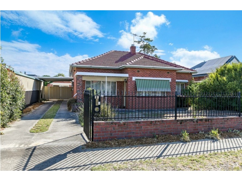 35 Stradbroke Avenue, Plympton Park SA 5038