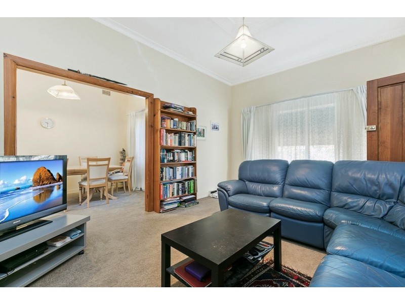 35 Stradbroke Avenue, Plympton Park SA 5038