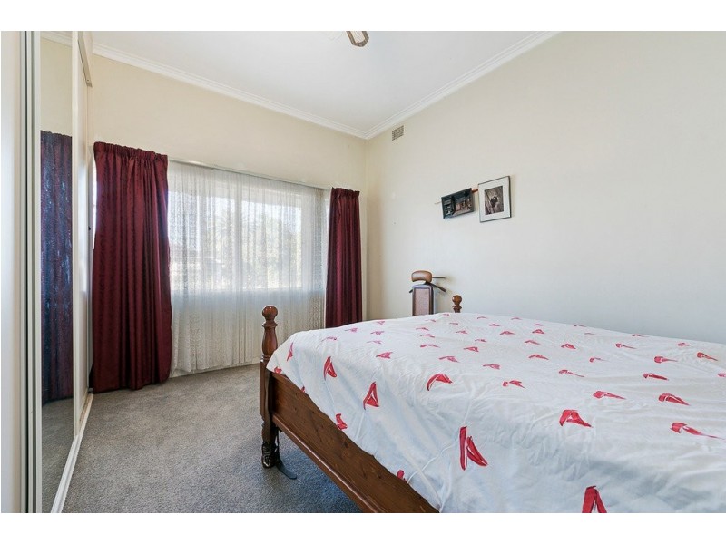 35 Stradbroke Avenue, Plympton Park SA 5038