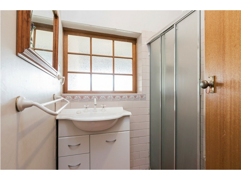 35 Stradbroke Avenue, Plympton Park SA 5038