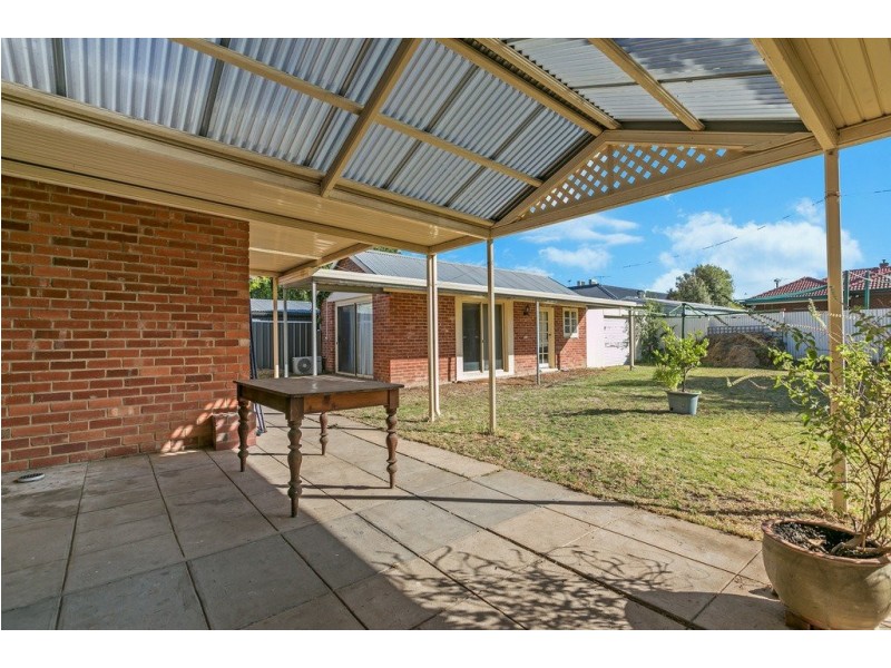 35 Stradbroke Avenue, Plympton Park SA 5038