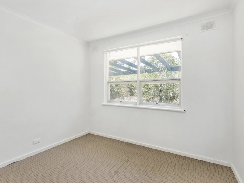 123 Black Road, Flagstaff Hill SA 5159