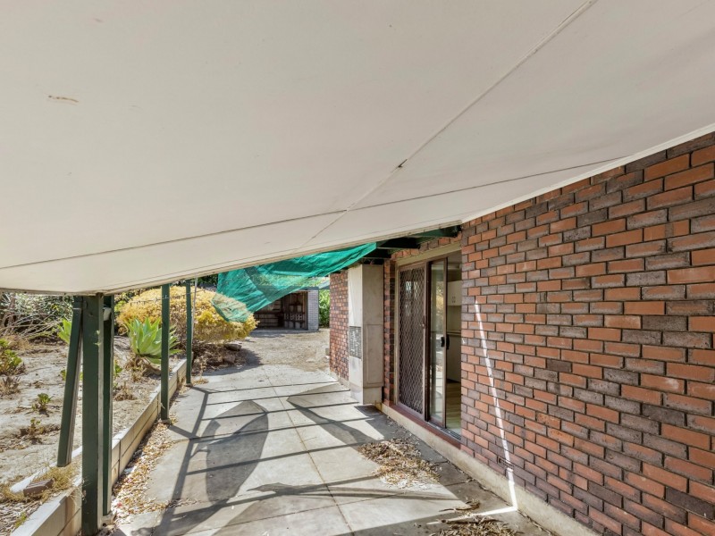 123 Black Road, Flagstaff Hill SA 5159