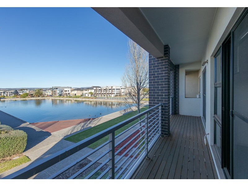 6 Chianti Lane, Mawson Lakes SA 5095