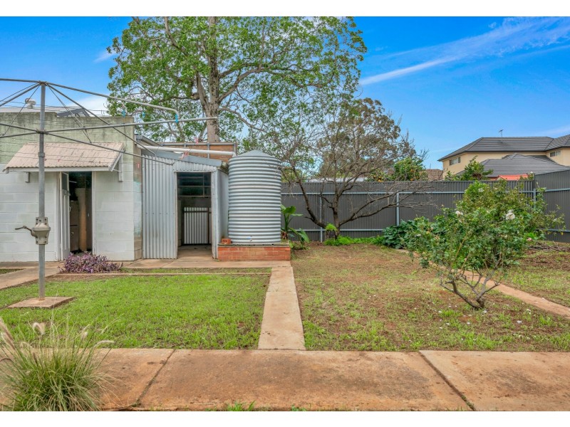 34 Somerset Avenue, Cumberland Park SA 5041