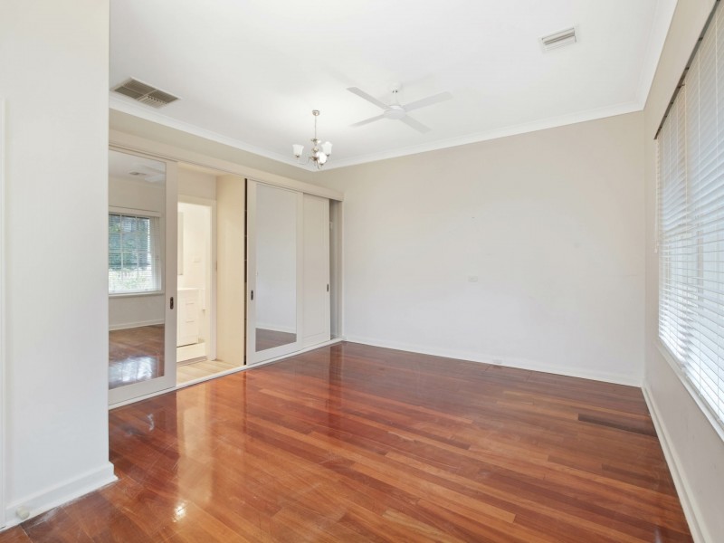 2 Penarth Avenue, Beaumont SA 5066