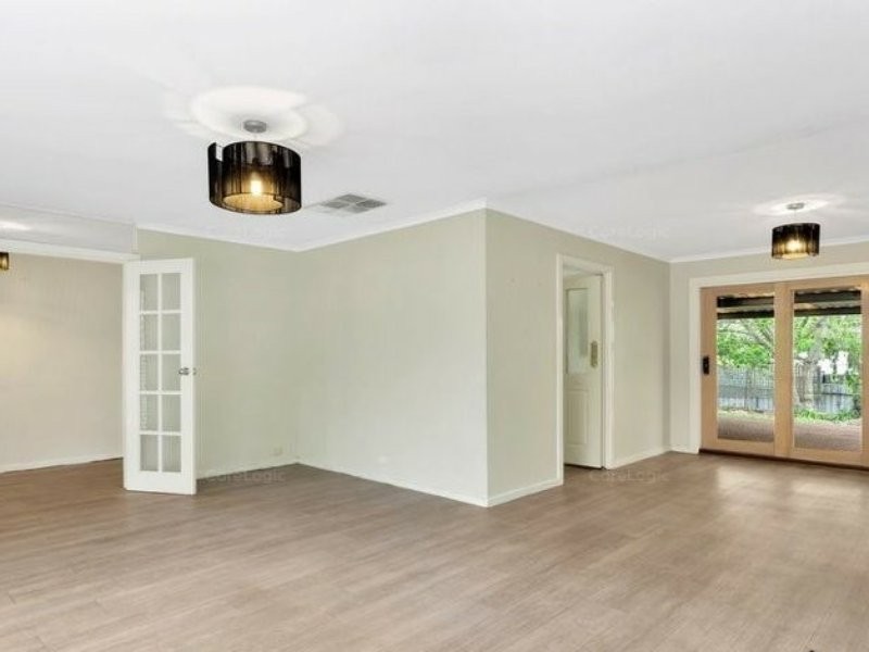 5 Minton Avenue, Modbury Heights SA 5092
