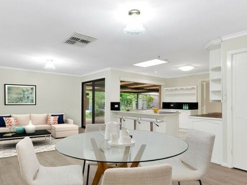 5 Minton Avenue, Modbury Heights SA 5092