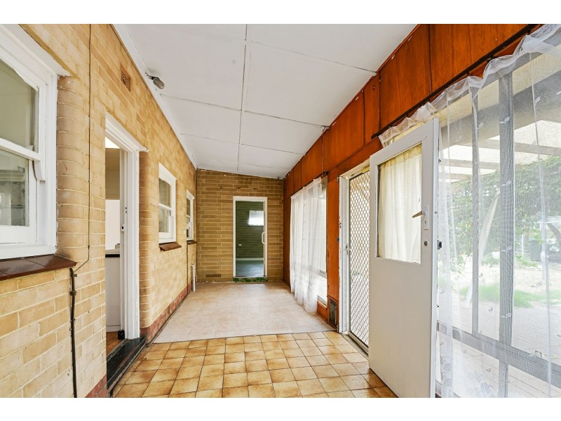 12 Renown Avenue, Clovelly Park SA 5042