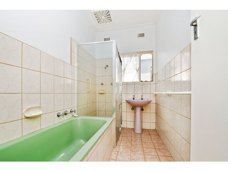 12 Renown Avenue, Clovelly Park SA 5042