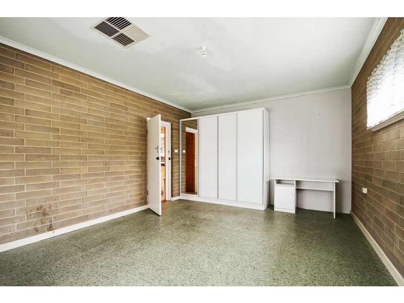 12 Renown Avenue, Clovelly Park SA 5042