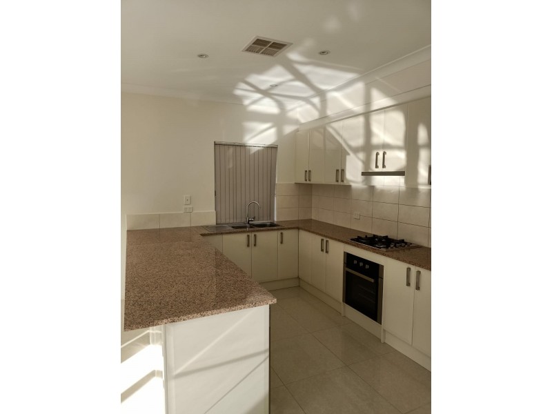 142A Raglan Ave, South Plympton SA 5038