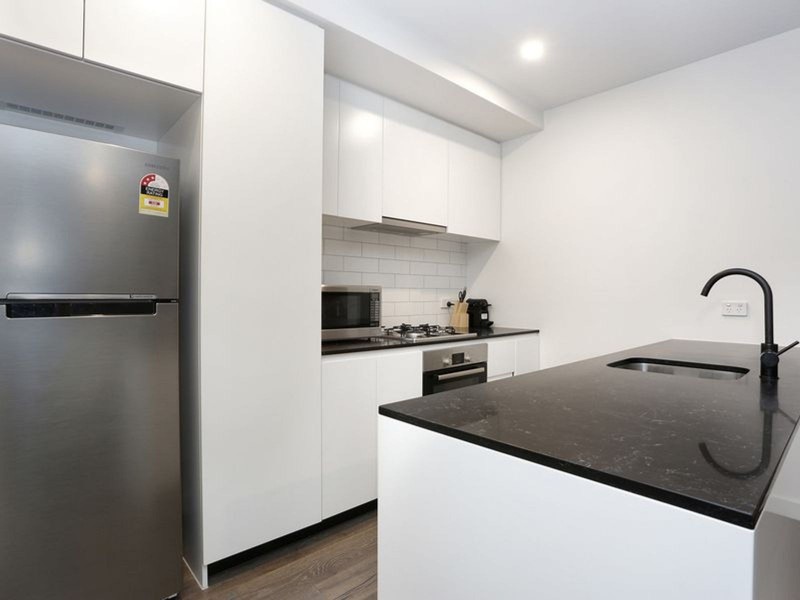 14/82-86 Bulla Road, Strathmore VIC 3041