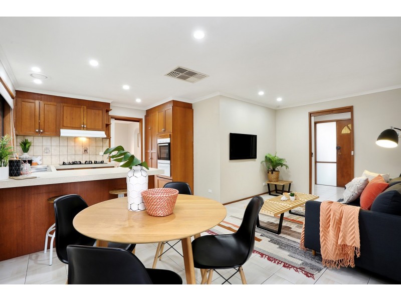 55 Veronica Crescent, Mill Park VIC 3082