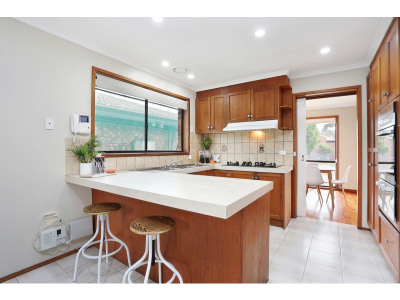 55 Veronica Crescent, Mill Park VIC 3082