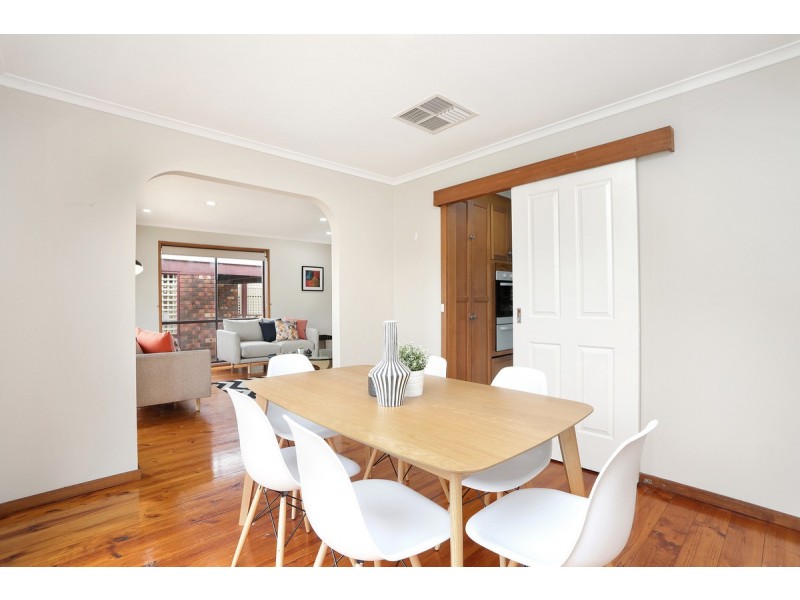 55 Veronica Crescent, Mill Park VIC 3082