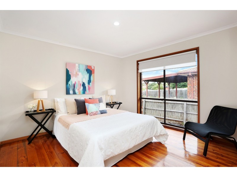 55 Veronica Crescent, Mill Park VIC 3082