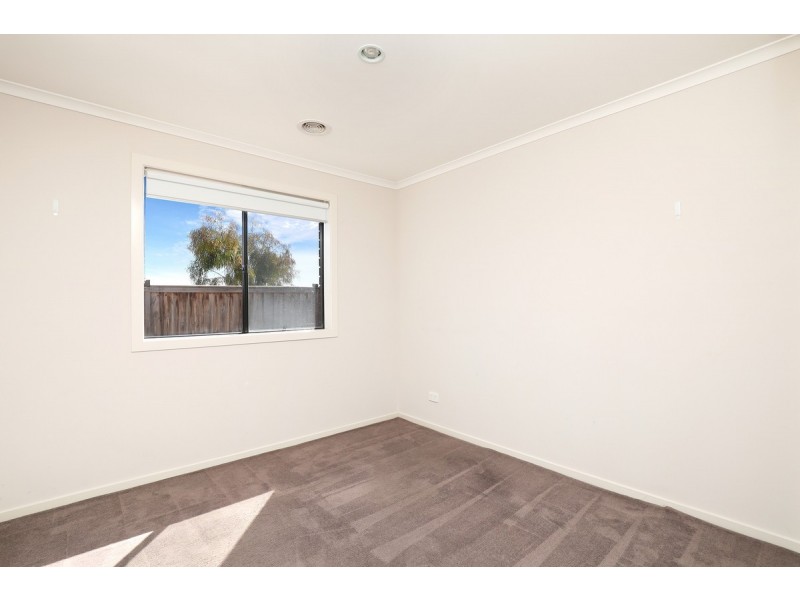 16 Kayla Avenue, Tarneit VIC 3029