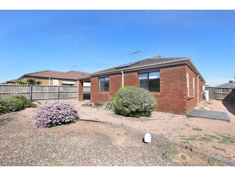 16 Kayla Avenue, Tarneit VIC 3029