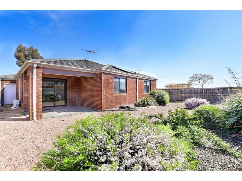 16 Kayla Avenue, Tarneit VIC 3029