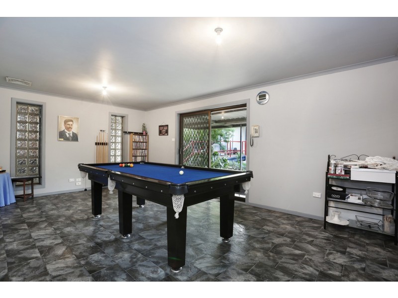 15 Halter Crescent, Epping VIC 3076