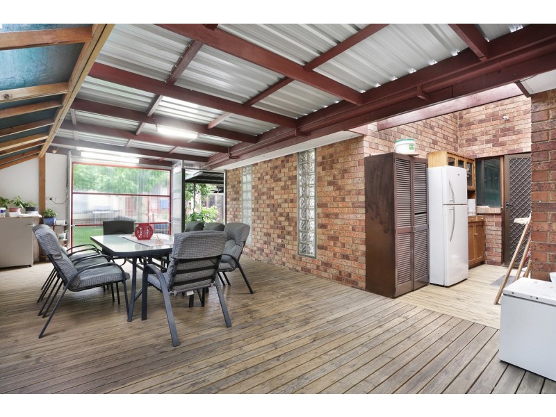 15 Halter Crescent, Epping VIC 3076