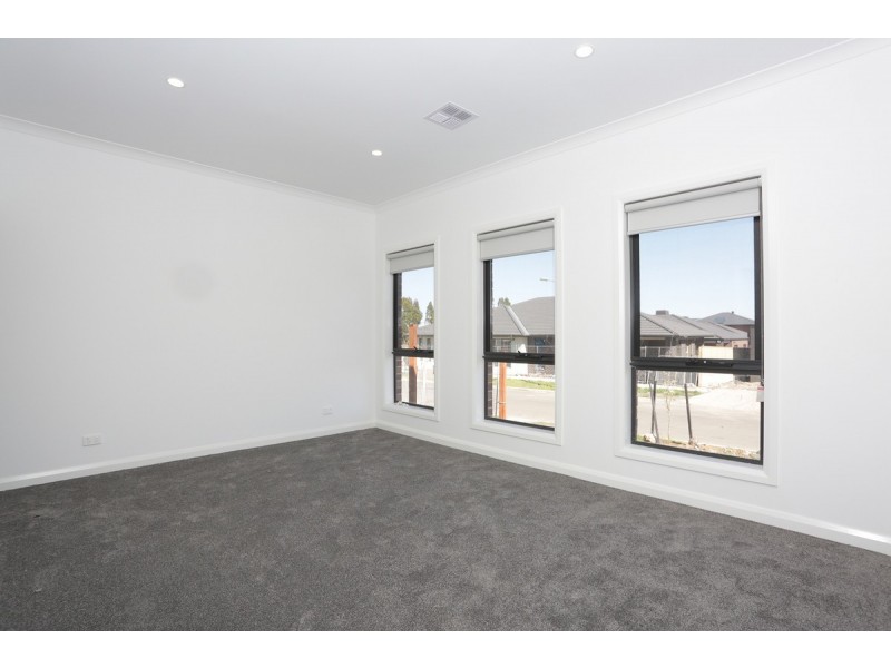4 Geary Avenue, Wollert VIC 3750