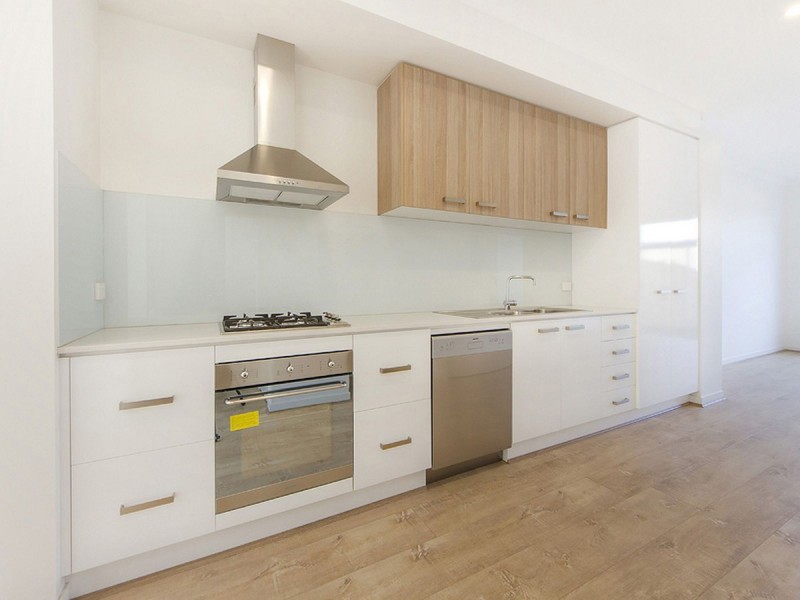 4 Toombal Place, Craigieburn VIC 3064