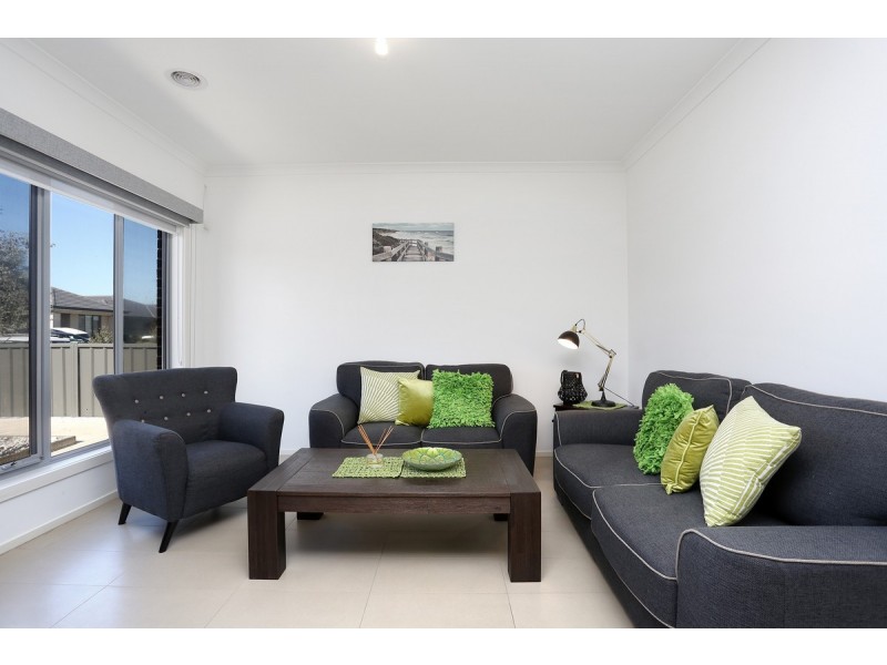 21 Topcliffe Road, Wollert VIC 3750
