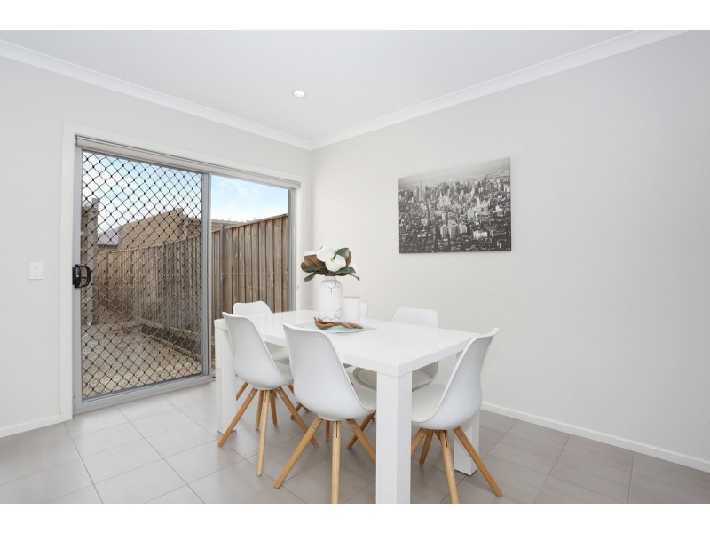 9 Carlow Walk, Lalor VIC 3075
