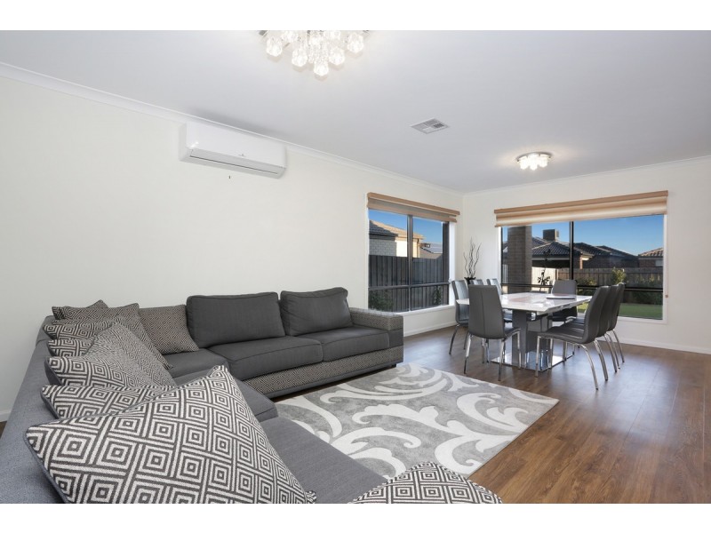 9 Paior Circuit, Epping VIC 3076