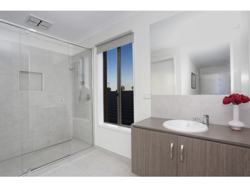 9 Paior Circuit, Epping VIC 3076