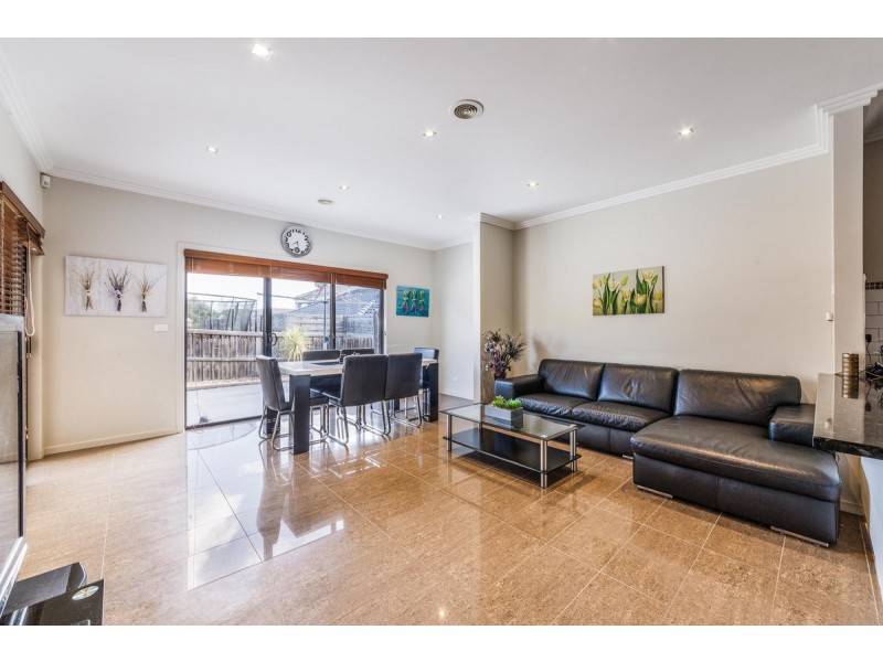 32 Creeds Farm Lane, Epping VIC 3076