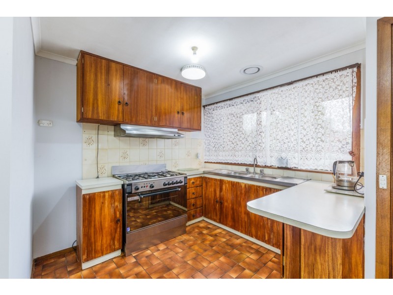 1 Cunningham Drive, Mill Park VIC 3082