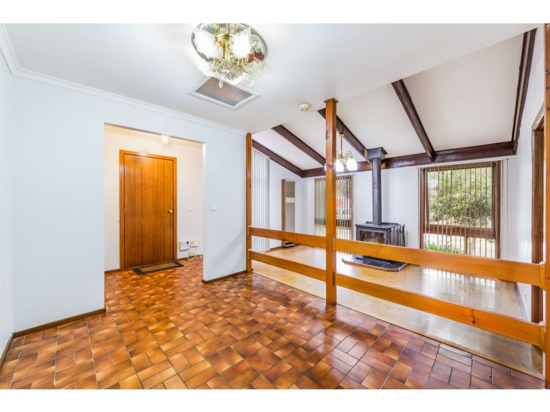 1 Cunningham Drive, Mill Park VIC 3082