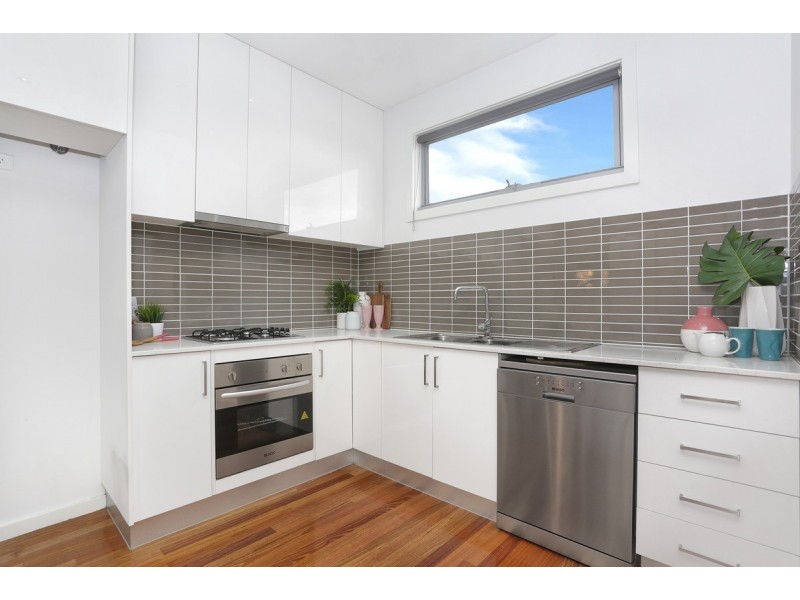 6/2 Clarinda Road, Essendon VIC 3040