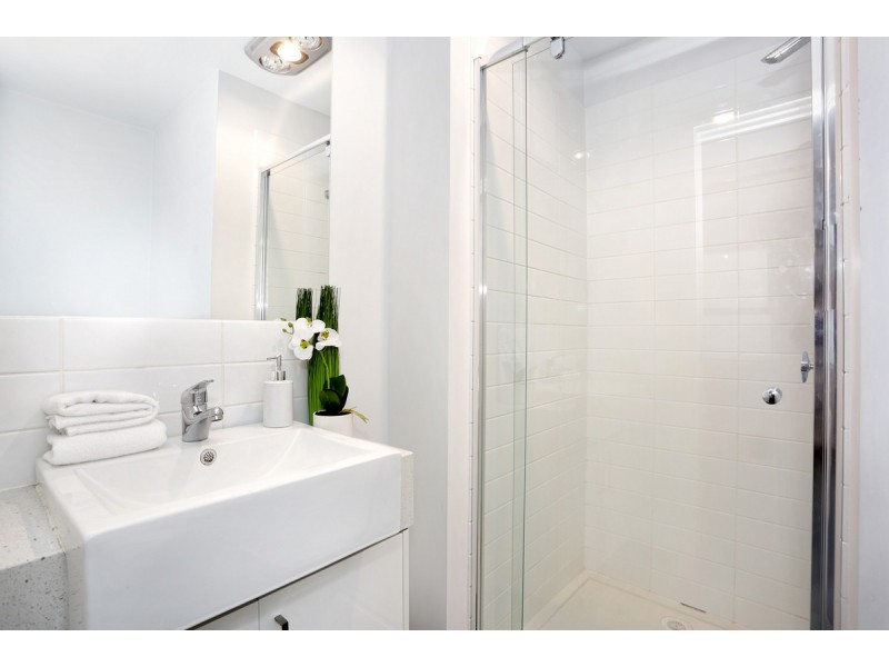 6/2 Clarinda Road, Essendon VIC 3040