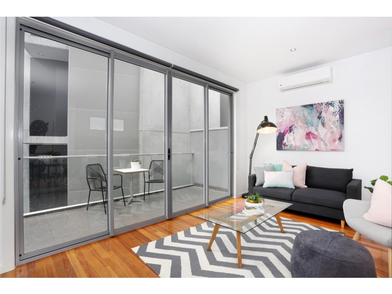 6/2 Clarinda Road, Essendon VIC 3040