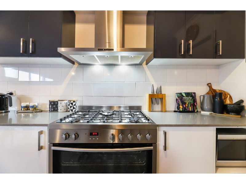 1 Courances Walk, Wollert VIC 3750