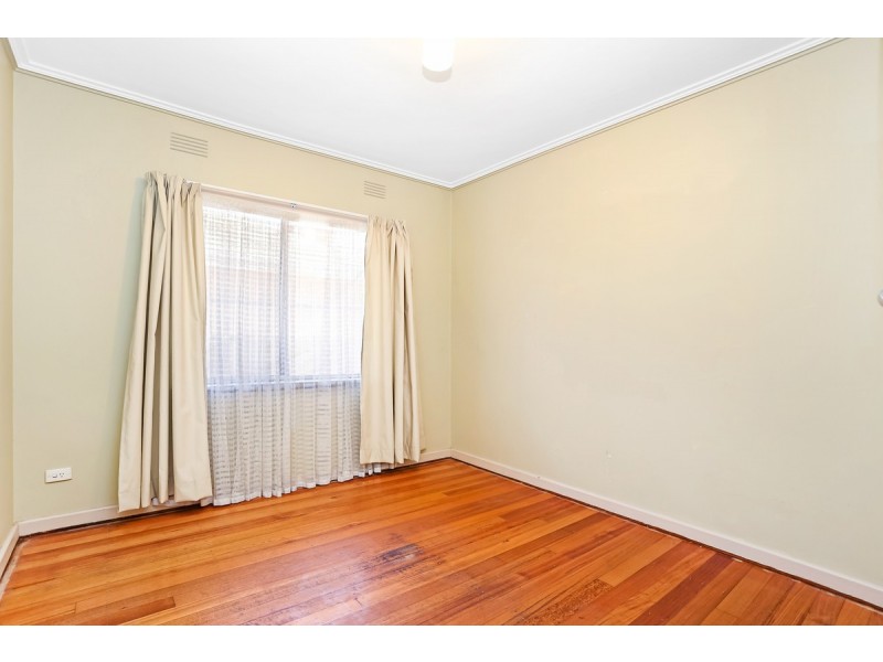 36 Curtin Avenue, Lalor VIC 3075