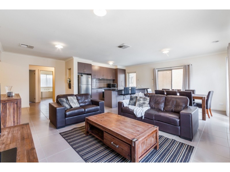 30 Manley Street, Epping VIC 3076